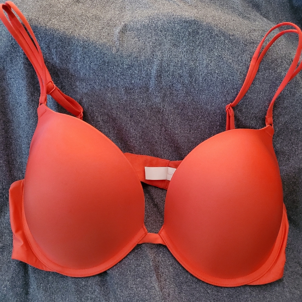 Victoria's Secret push up bra